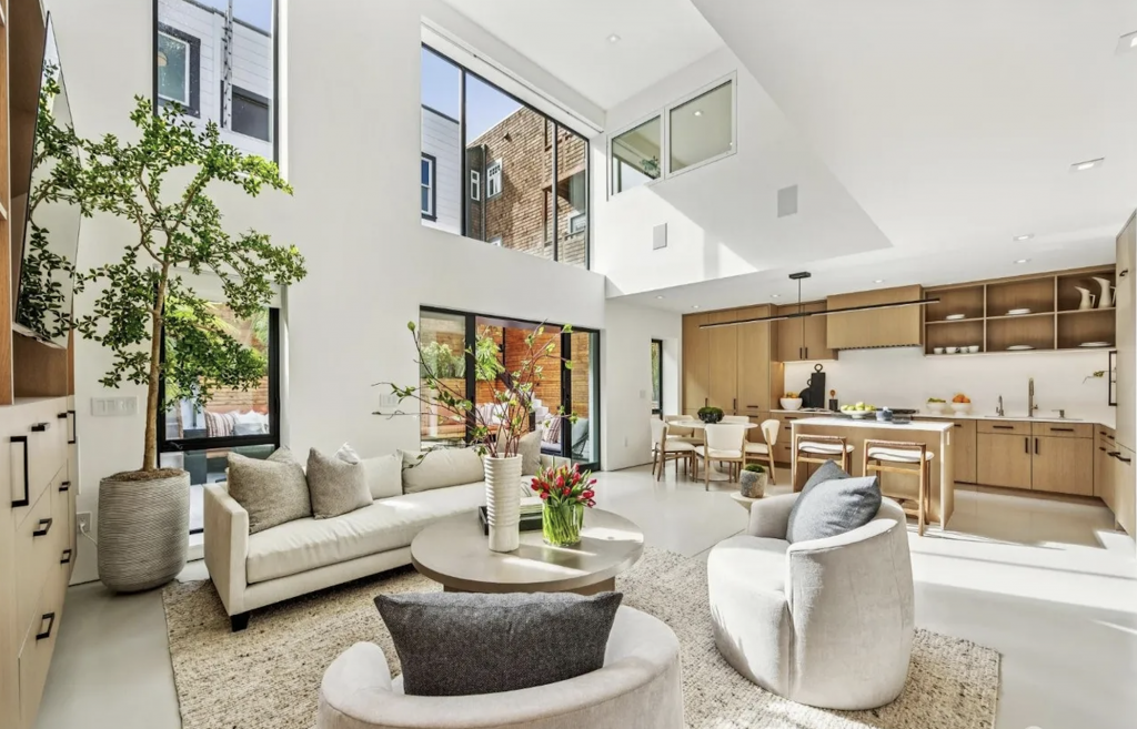 A bright San Francisco living and dining room